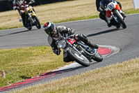 cadwell-park;cadwell-park-photographs;cadwell-trackday-photographs;enduro-digital-images;event-digital-images;eventdigitalimages;peter-wileman-photography;racing-digital-images;trackday-digital-images;trackday-photos